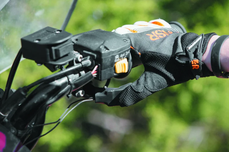 QuadBoss Heated Grips w/ Thumb Warmer - 101920